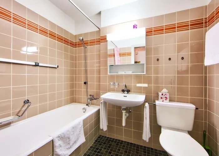 Apartman Ringstrasse 225 By Interhome *